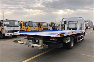 港北汽车救援补胎